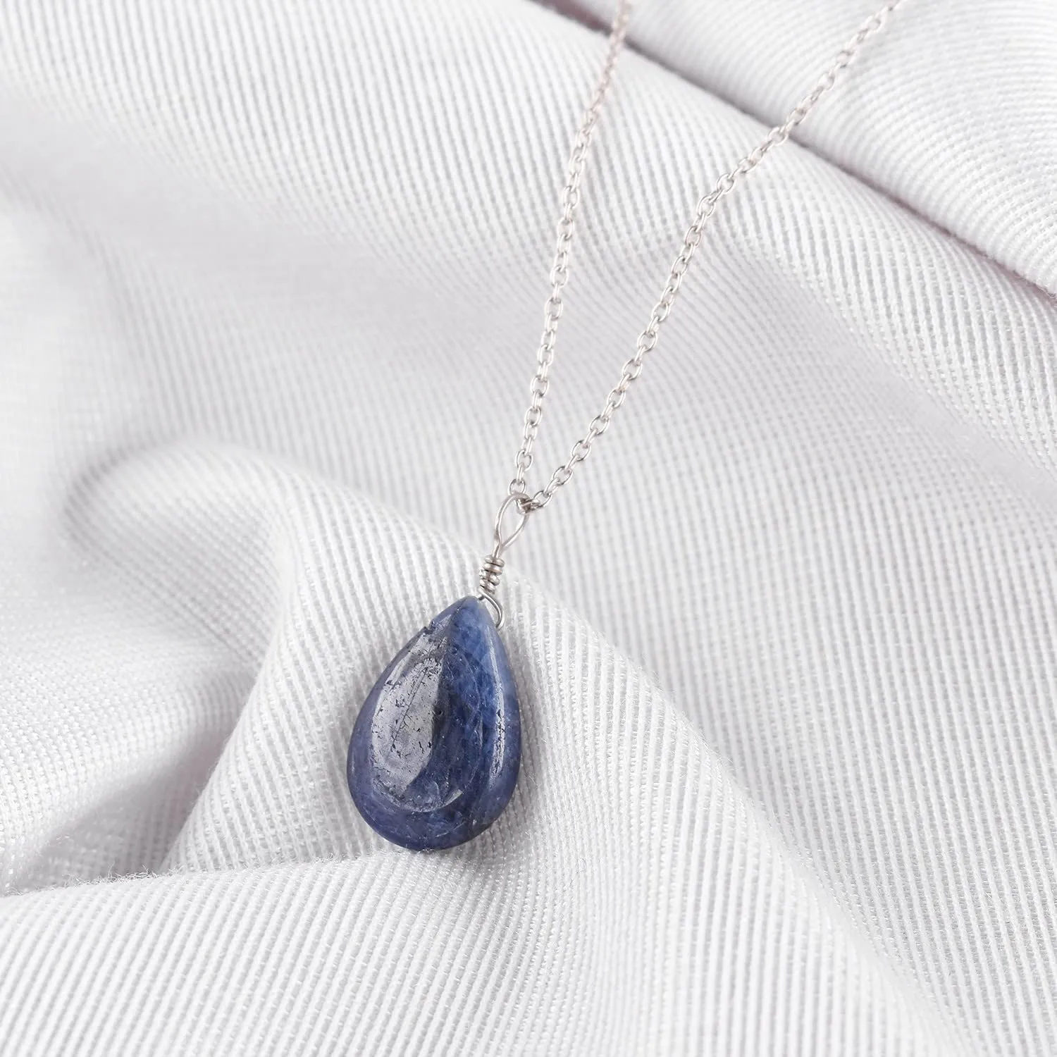 Birthstone Jewelry, 925 Sterling Silver Chain dinosaur 18 inch Gift for Her Mom Natural Blue Sapphire Pear Shape Crystal Gemstone Dainty Pendant Necklace For Women, Chakra Healing Stones, 