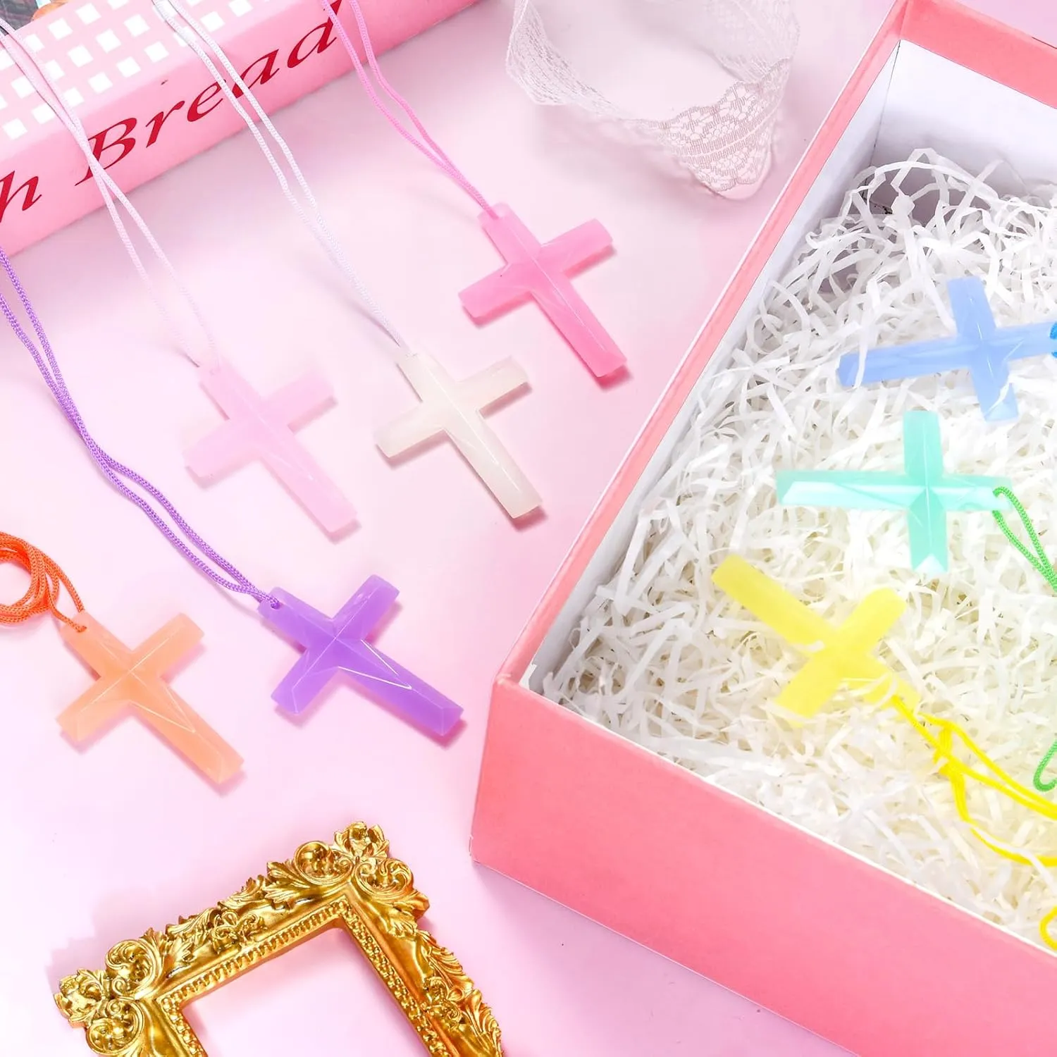Plastic Cross Christian dispatch pain trace unselfish Gift Bulk Religious Party Favors Toy for Sunday School Church Easter Vacation Bible School Operation Christmas,8 Colors(Macaron color) 256 Pcs Crystal Cross Necklace, 