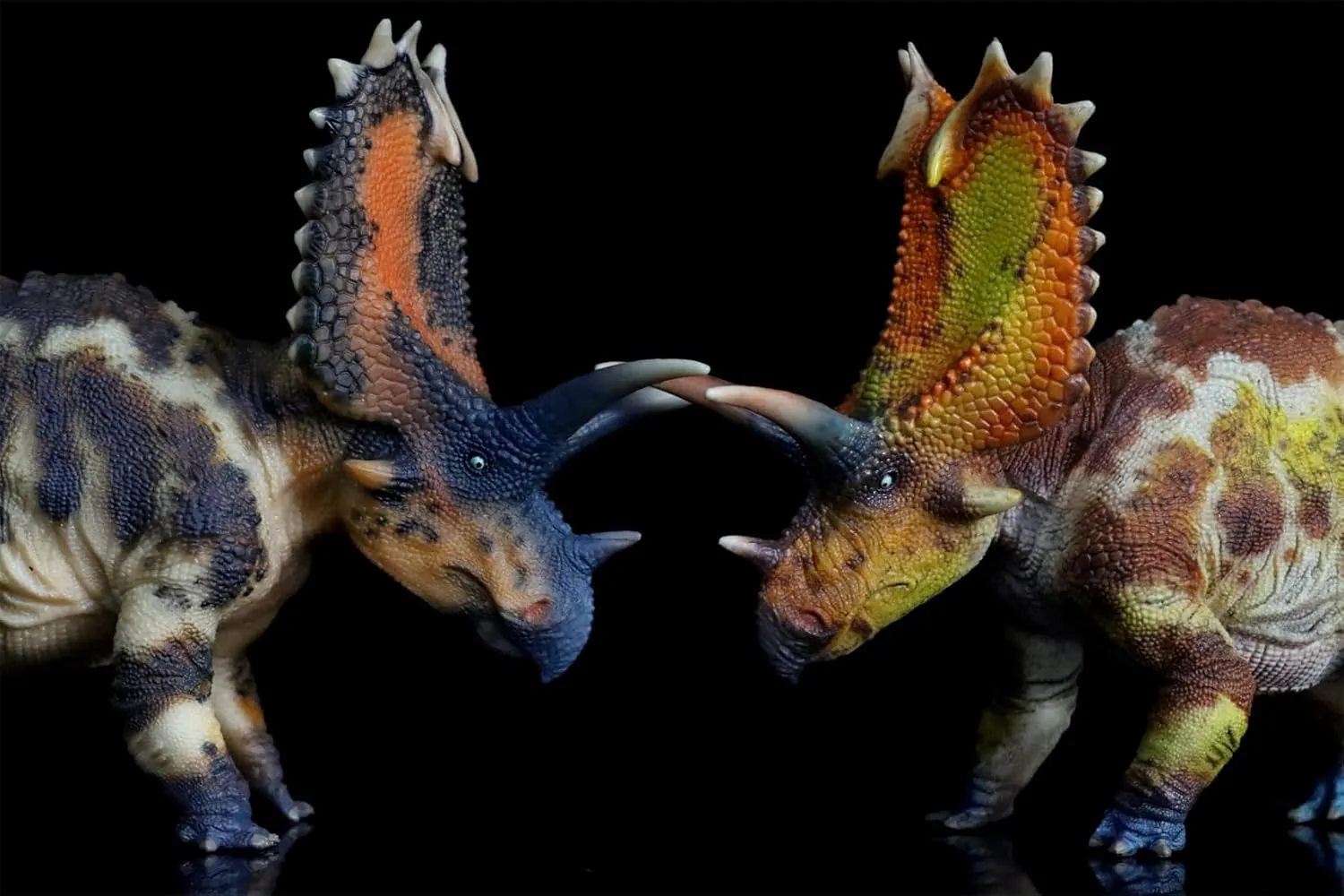 Scale Pentaceratops figurative detect price Figure Cretaceous Ceratopsidae Herbivorous Animal PVC Decoration Model Collection Dinosaur Gift for Adult (Black) 1:35 
