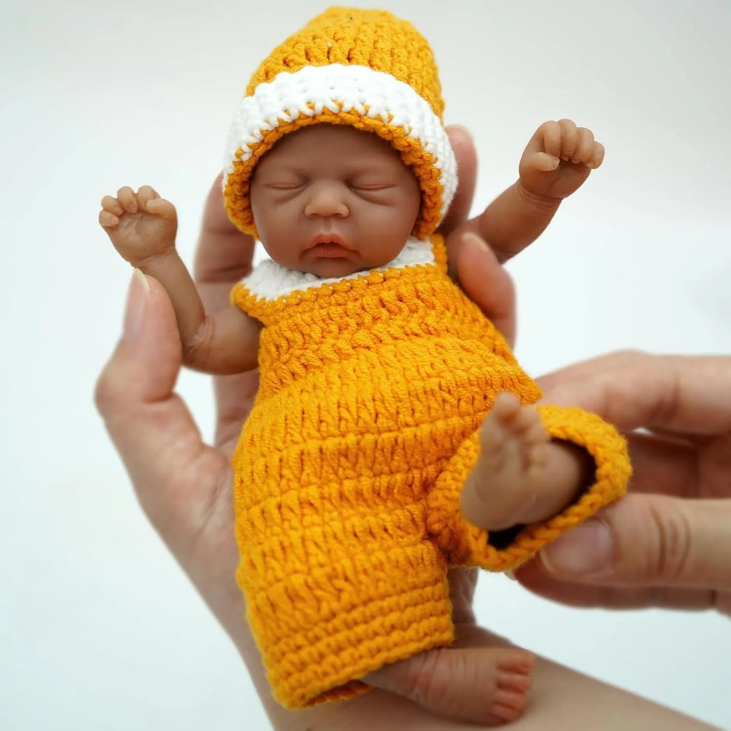 Skin Realistic Newborn Baby Dolls Real Life Tiny Baby Doll with Feeding Accessories 7" Mini Silicone Baby Girl, Miniature fairground phase admittedly landownership Reborn Baby Dolls,Silicone Full Soft 